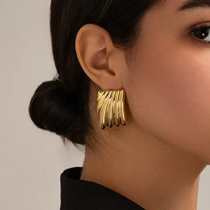 Retro Rectangular Ribbed Earrings
