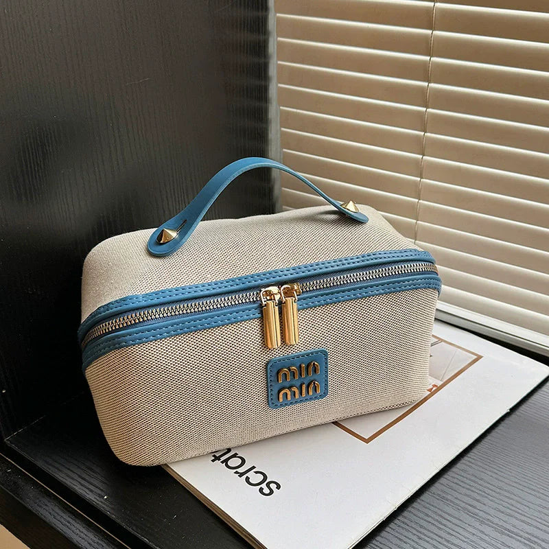 Canvas Makeup Bag – Simple, Durable and Portable