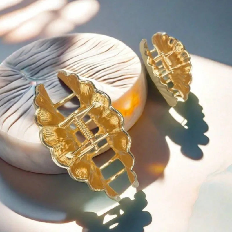 Shell Textured Metal Hair Claw