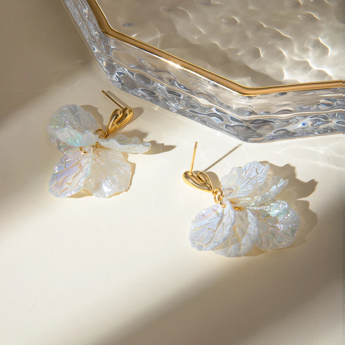 Gold Geometric Heart & Magic Shell Petal Earrings