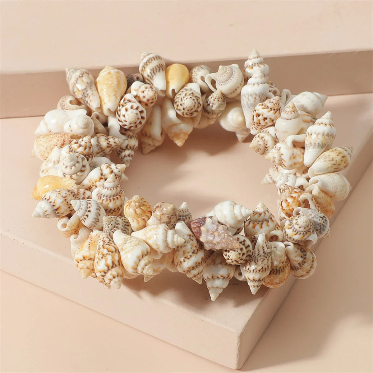 Waka Natural Seashell Beaded Bracelet - Summer 2025