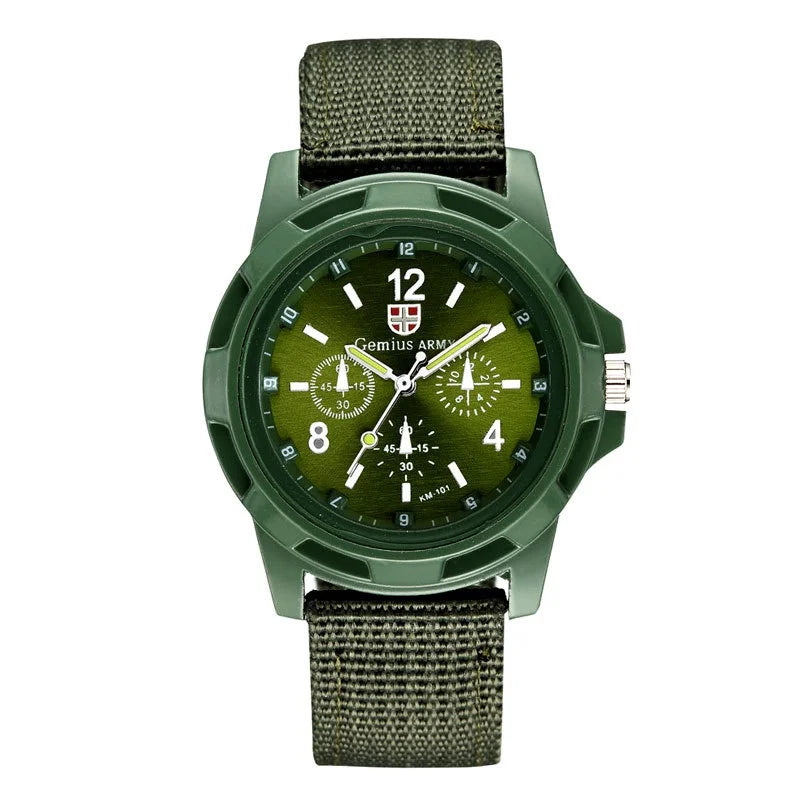 Kegllect Men’s Nylon Strap Watch – Rugged Elegance