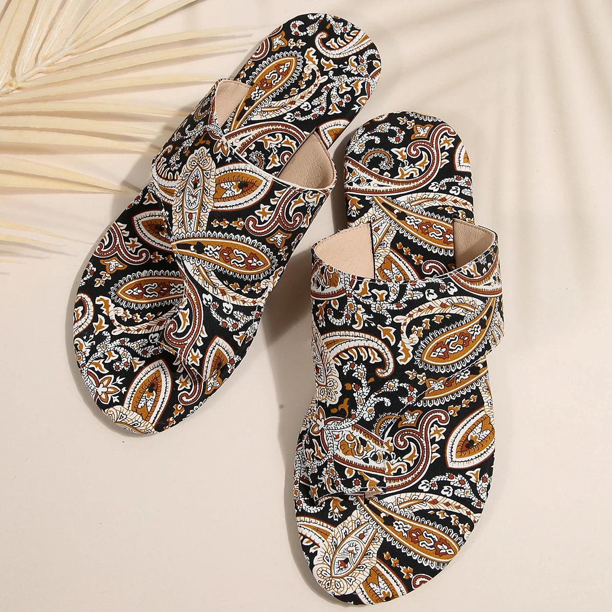 Bohemian Clip-Toe Flat Sandals 2025 Summer