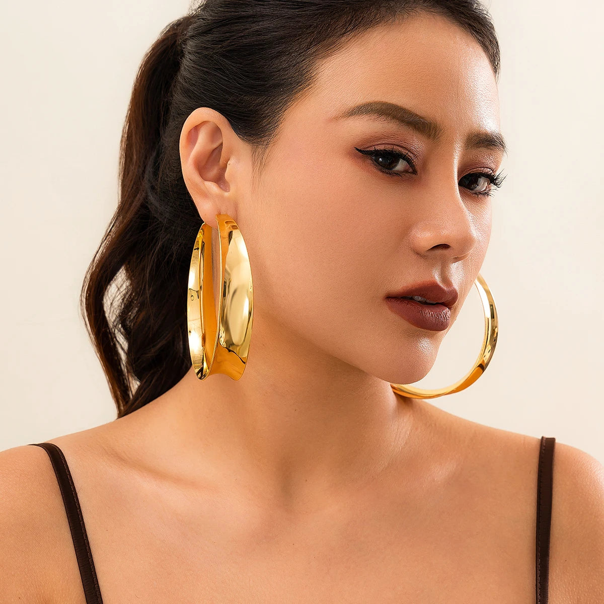 Imperial Shine Exaggerated Big Hollow Round Hoop Earrings – Fashion Statement Jewelry