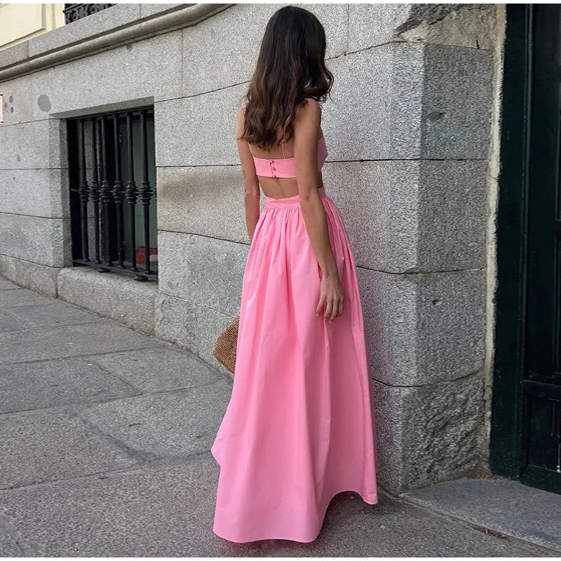 Tube Top & Maxi Skirt Set – Sexy & Effortless Summer Look