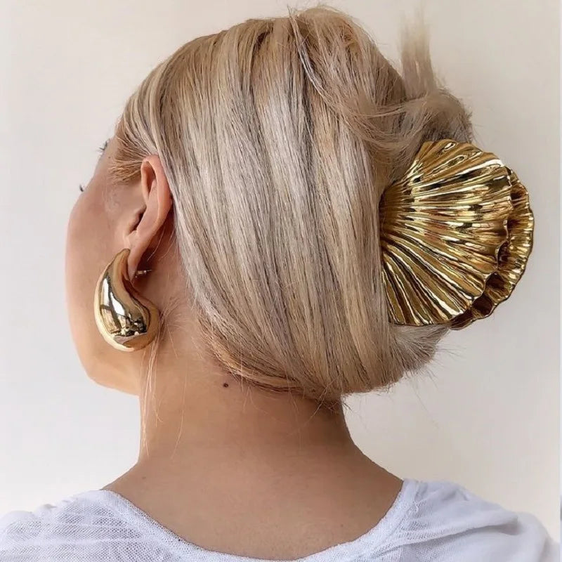 Shell Textured Metal Hair Claw