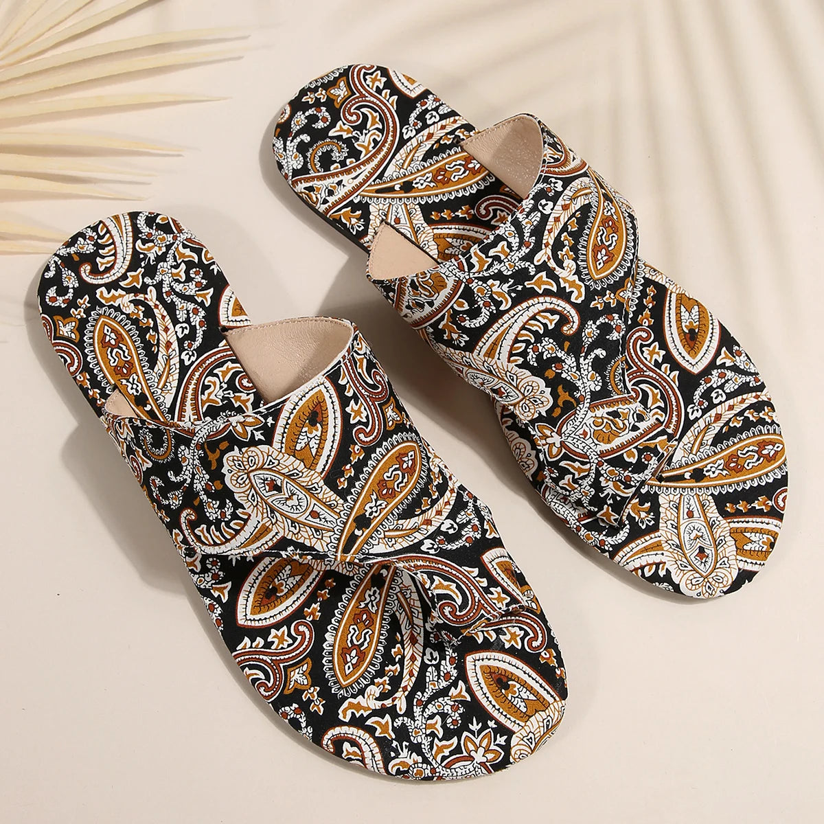Bohemian Clip-Toe Flat Sandals 2025 Summer