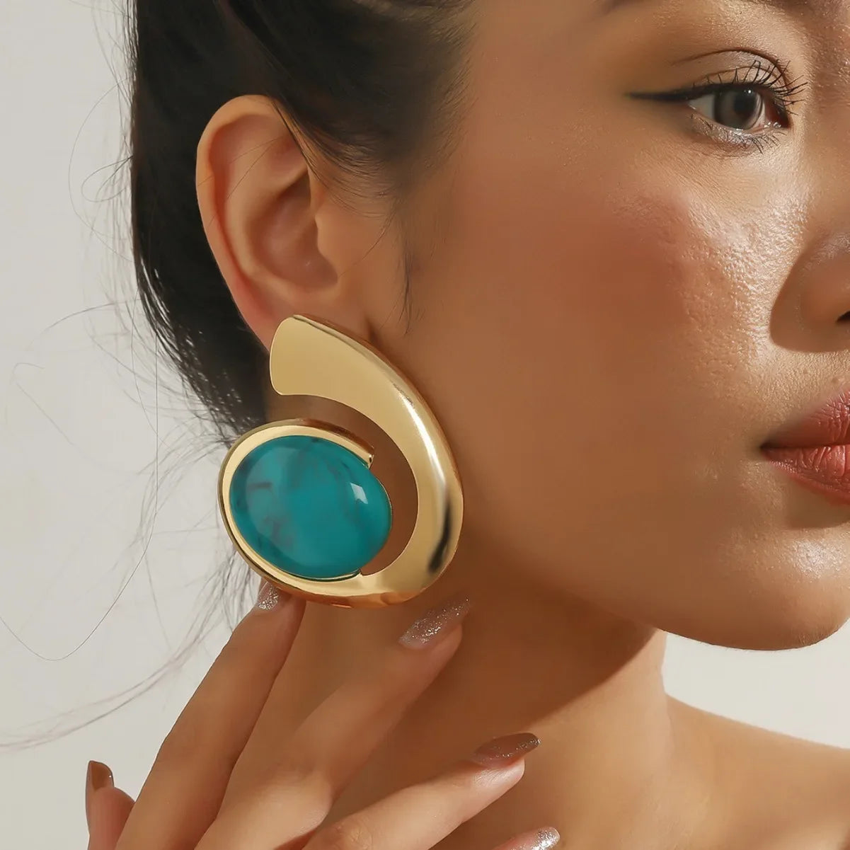 Green Spiral Geometric Dangle Earrings