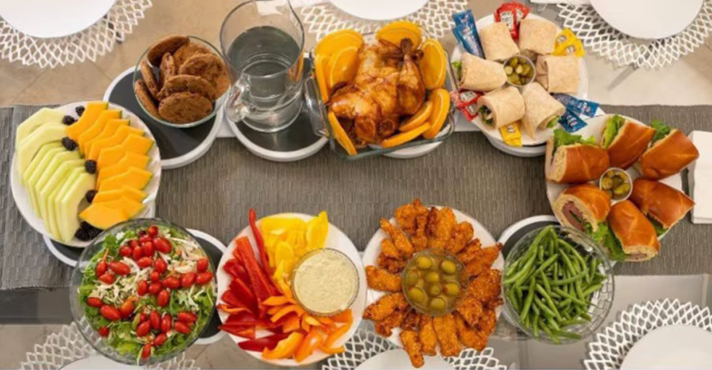 Lazy Rotating Table Tray – Expanding Turntable for Dining Tables