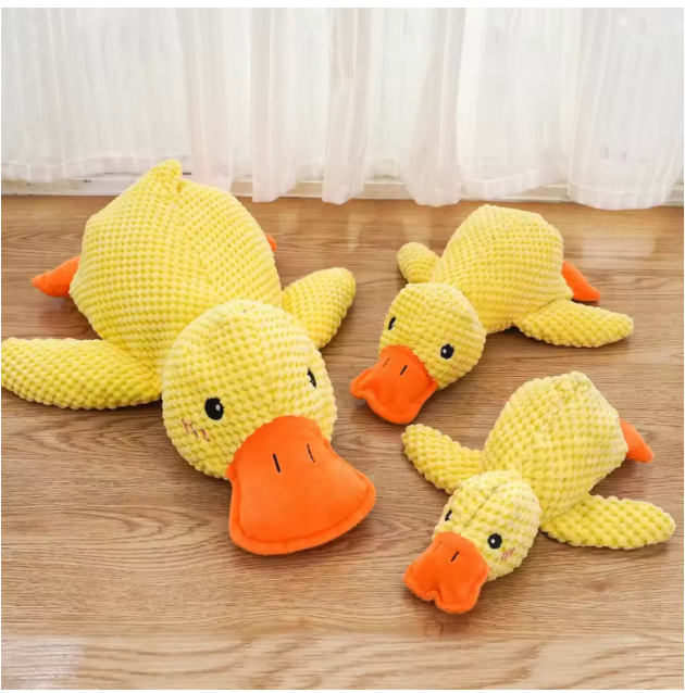 Plush Duck Chew Toy – Quacking Sound for Dogs
