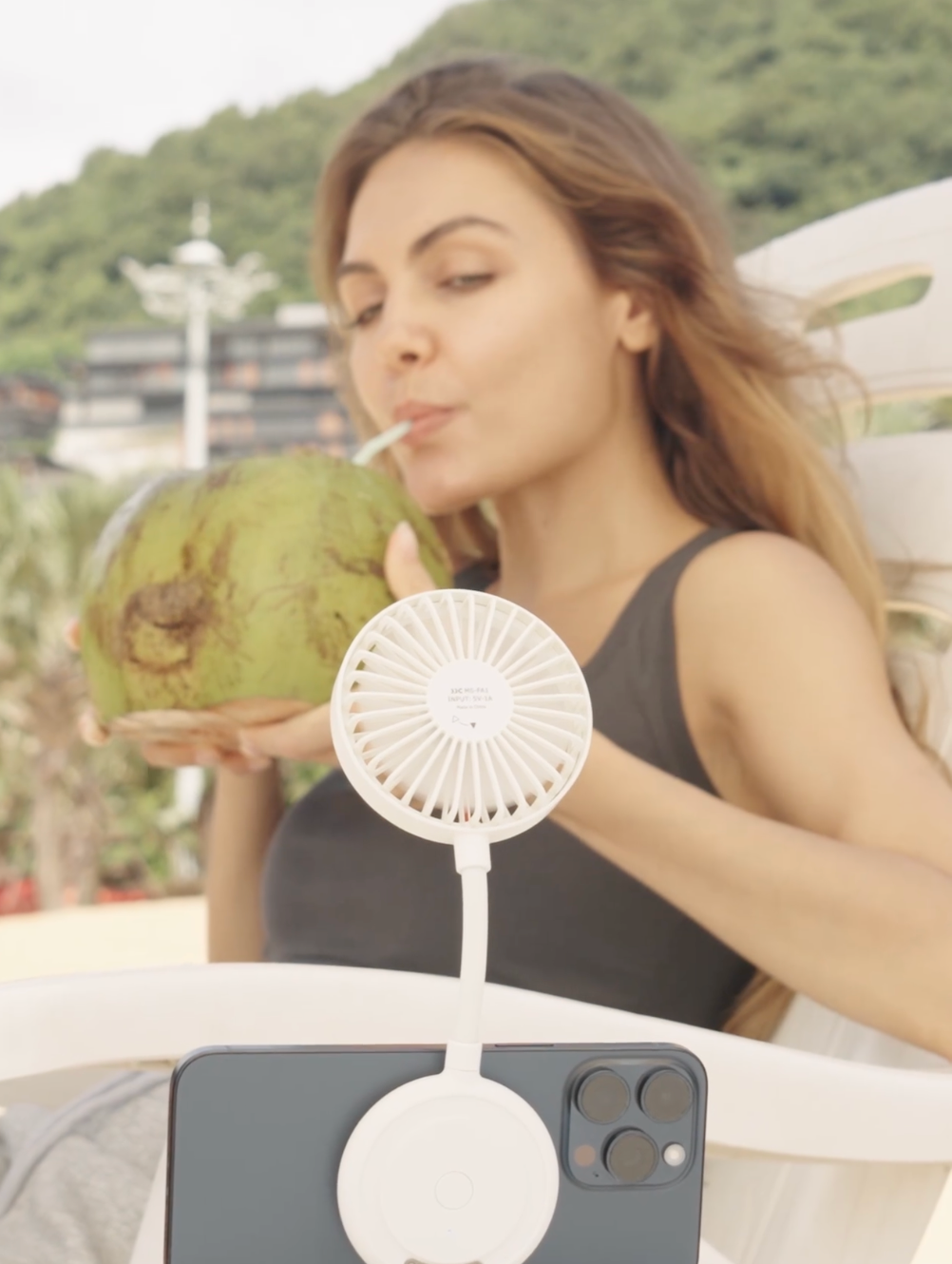 GlowCool- Magnetic Phone Fan One Hand Fan with Phone