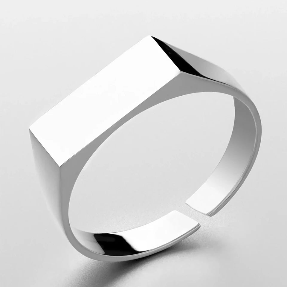 Classic Minimalist Men’s Ring